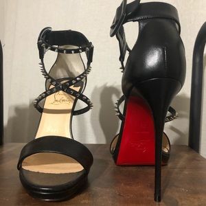 Authentic Christian Louboutin choca lux shoes!!